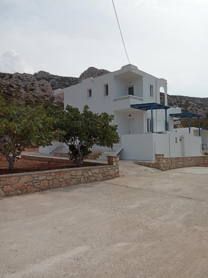 Albatros Studios & Apartments Lefkos  Exteriör bild