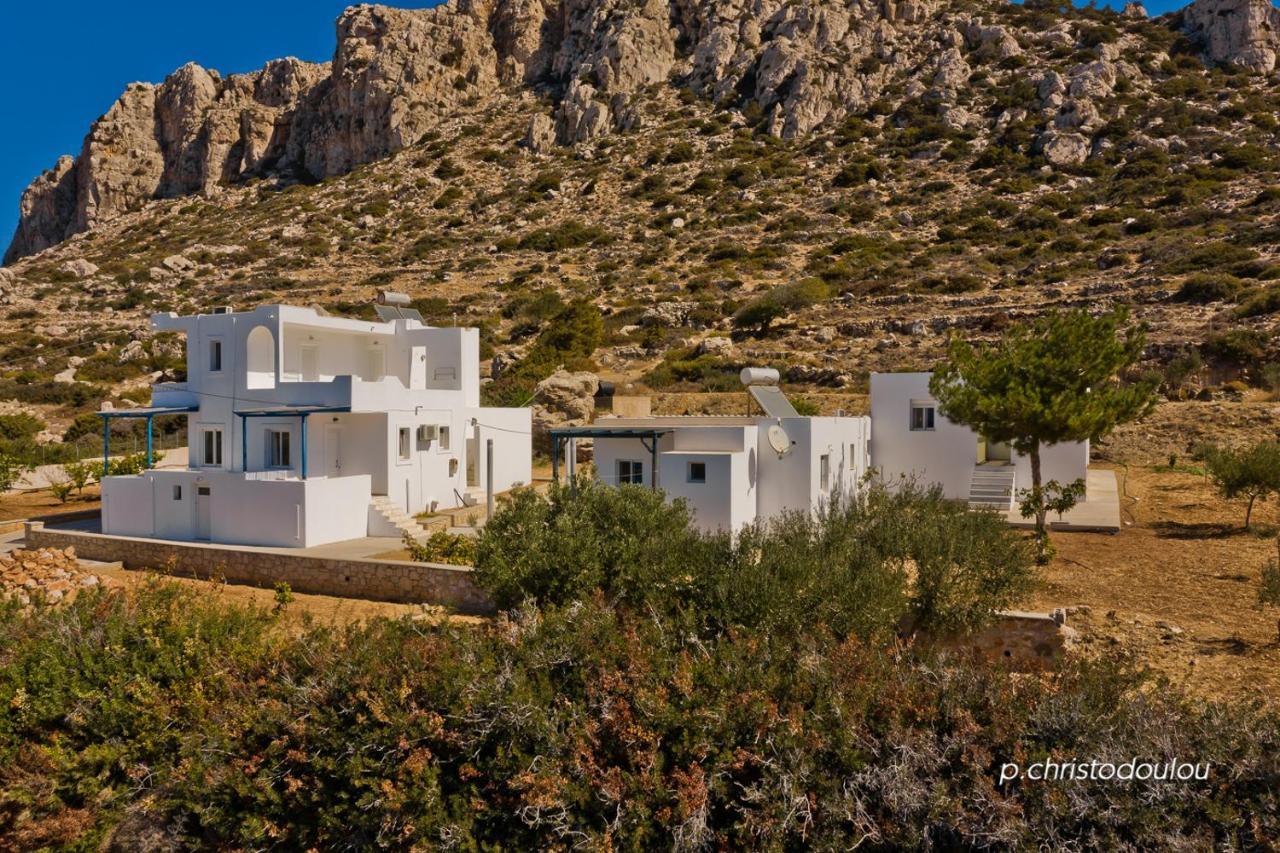 Albatros Studios & Apartments Lefkos  Exteriör bild