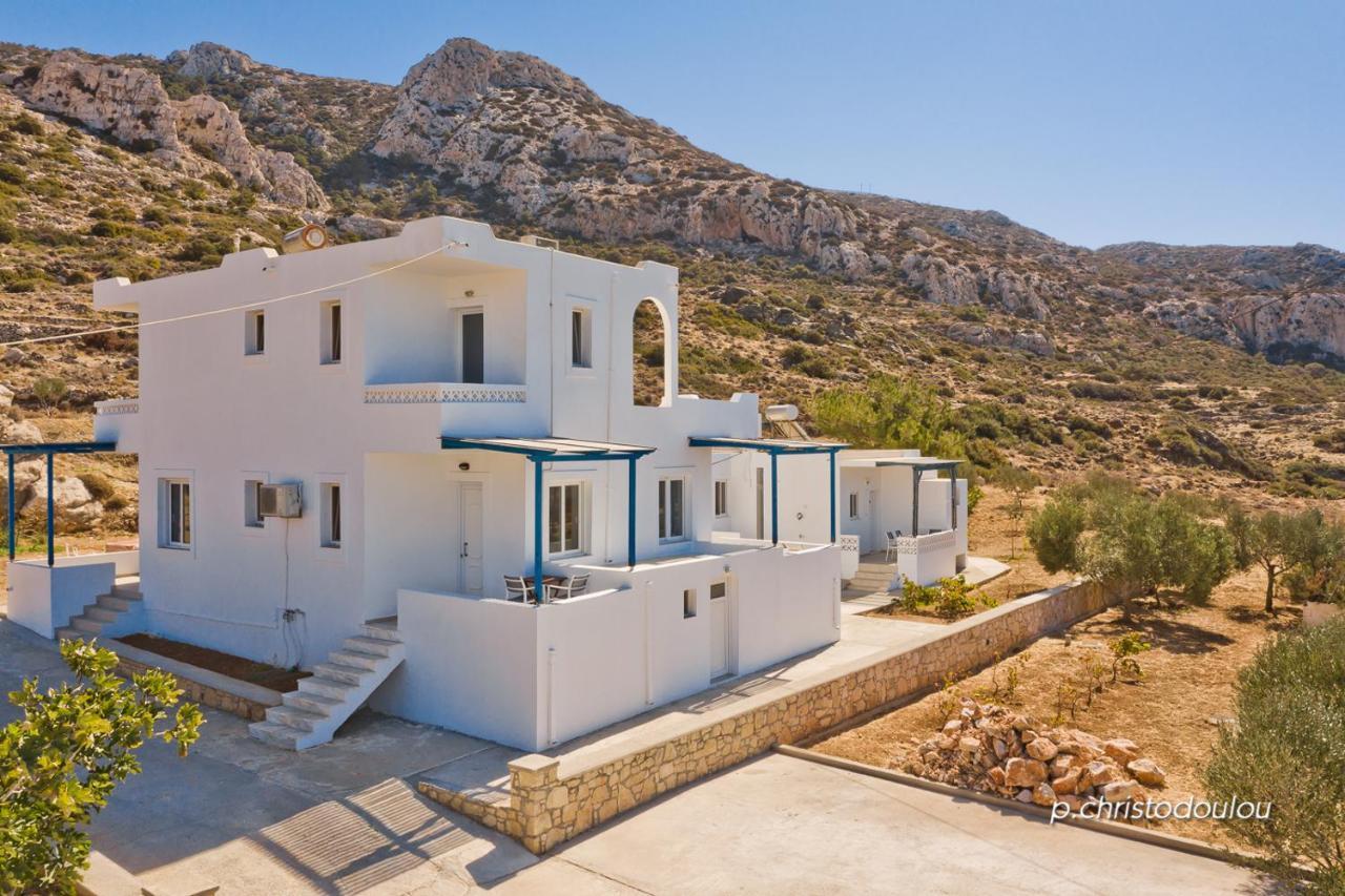 Albatros Studios & Apartments Lefkos  Exteriör bild